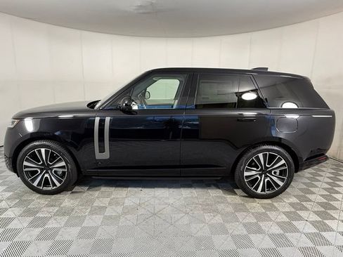 New 2026 Land Rover Range Rover SE AWD/4WD image 3