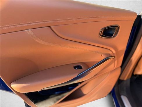 Used 2026 Aston Martin DBX 707 AWD/4WD image 10