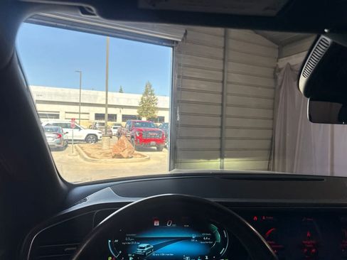 Used 2022 Mercedes-Benz GLE 350 image 24