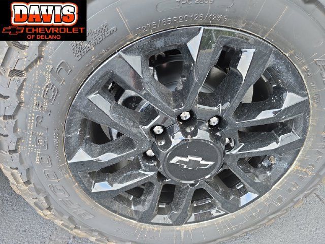 New 2026 Chevrolet Silverado 3500 LT w/ Trail Boss Package AWD/4WD image 12