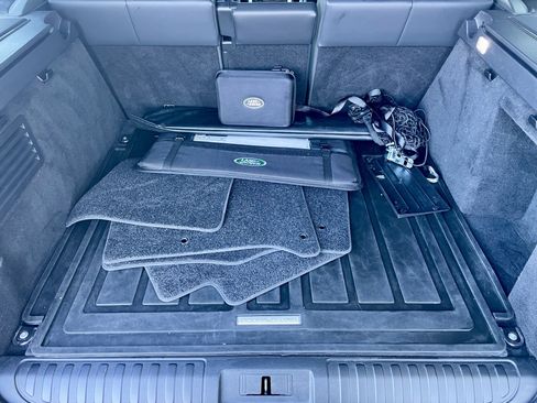 Certified 2022 Land Rover Range Rover Sport HSE Silver Edition image 35