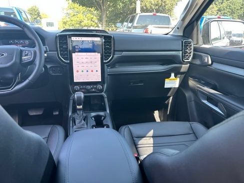 New 2026 Ford Ranger Lariat w/ Black Appearance Package AWD/4WD image 19
