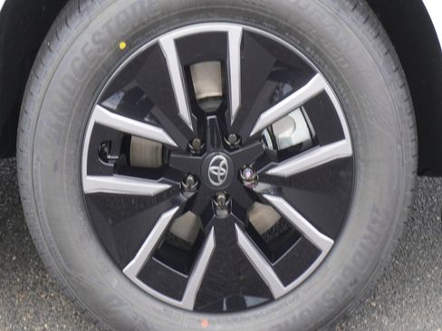 New 2026 Toyota bZ image 5