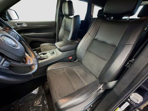 Used 2022 Jeep Grand Cherokee Laredo X image 11