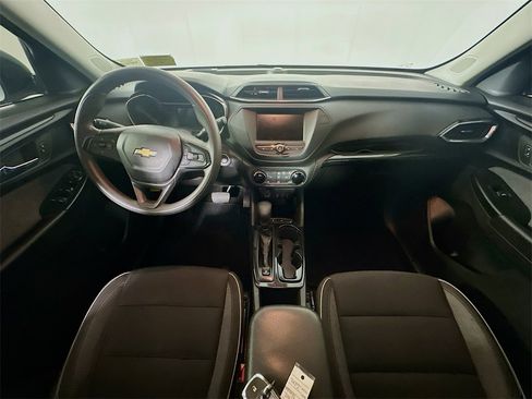 Used 2022 Chevrolet TrailBlazer LT image 10