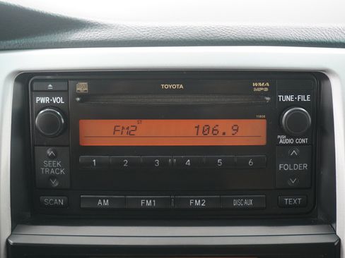 Used 2006 Toyota 4Runner SR5 RWD image 19
