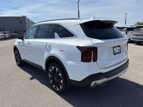 New 2026 Kia Sorento EX AWD/4WD image 5