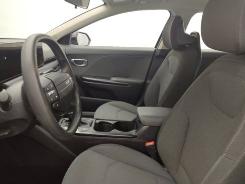 Used 2025 Kia K4 FWD image 17