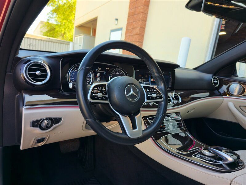 Used 2019 Mercedes-Benz E 300 w/ Premium 1 Package image 17