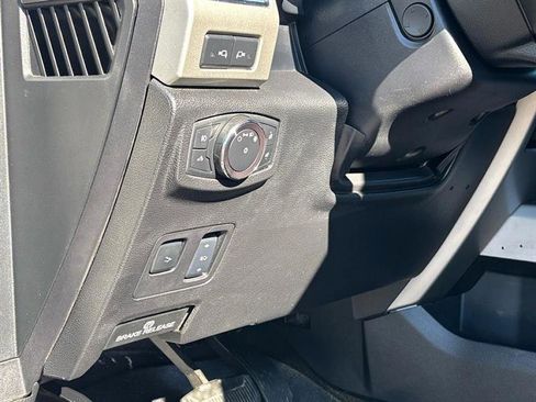 Used 2017 Ford F250 Lariat w/ Lariat Ultimate Package image 16