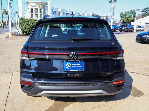 Used 2025 Volkswagen Taos S AWD/4WD image 4