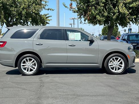 Used 2022 Dodge Durango GT image 3