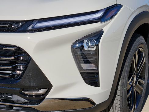 New 2026 Chevrolet Trax ACTIV w/ Driver Confidence Package image 6