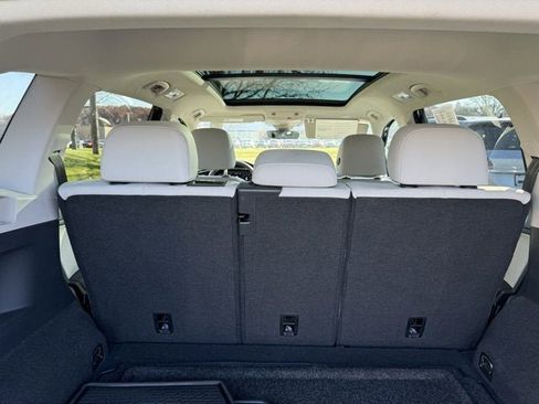 Certified 2021 Volkswagen Tiguan SEL image 7