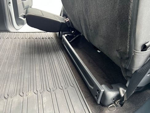 Used 2022 Ford F150 XLT w/ Equipment Group 302A High image 14