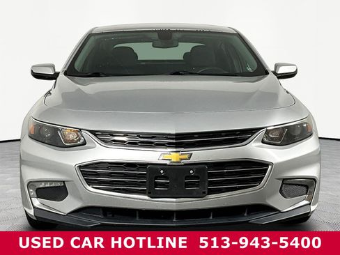Used 2016 Chevrolet Malibu LT FWD image 2