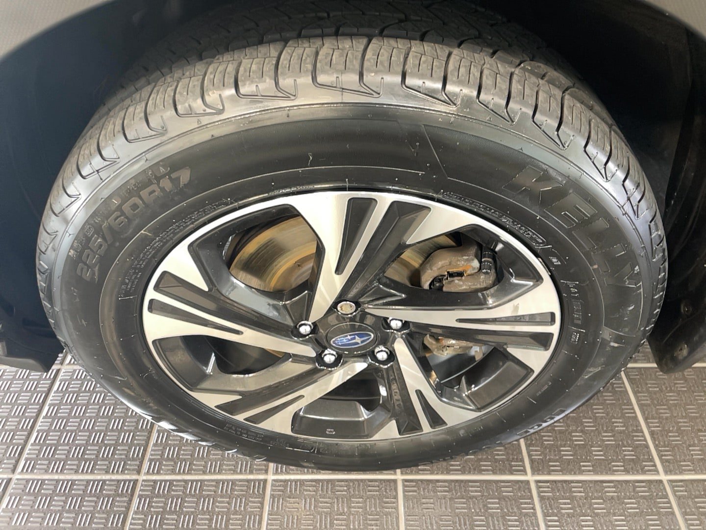Used 2024 Subaru Crosstrek 2.0i Premium AWD/4WD image 5