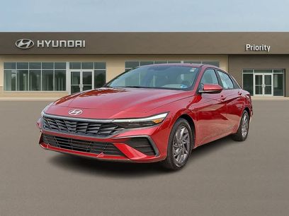 Used 2024 Hyundai Elantra SEL