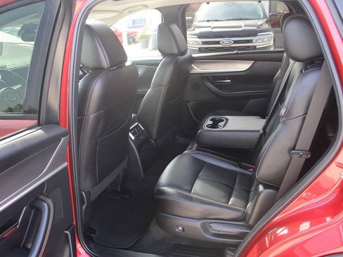 Used 2024 MAZDA CX-90 3.3 Turbo w/ Preferred Plus AWD/4WD image 9