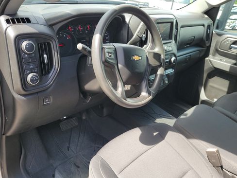 Used 2022 Chevrolet Silverado 2500 Custom w/ Custom Value Package AWD/4WD image 21