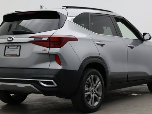 Used 2021 Kia Seltos S AWD/4WD image 10