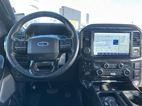Used 2022 Ford F150 Lariat w/ Equipment Group 502A High image 7