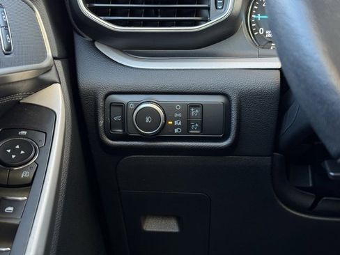 Certified 2023 Ford Explorer XLT w/ Equipment Group 202A image 34