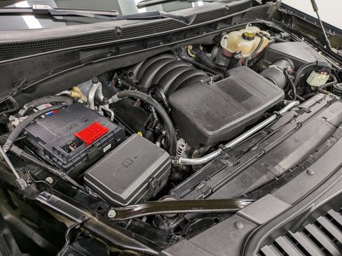 Used 2023 GMC Yukon Denali w/ Denali Reserve Package image 30