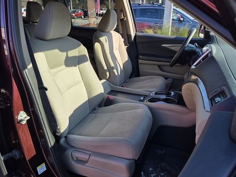 Used 2016 Honda Pilot EX image 18