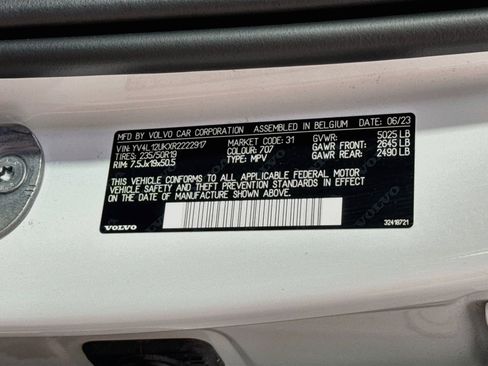 Used 2024 Volvo XC40 B5 Core w/ Climate Package AWD/4WD image 29