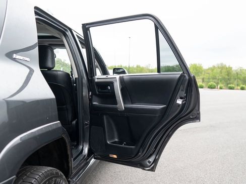 Used 2011 Toyota 4Runner Limited AWD/4WD image 45