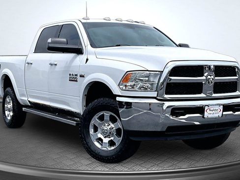 Used 2017 RAM 2500 SLT AWD/4WD image 13