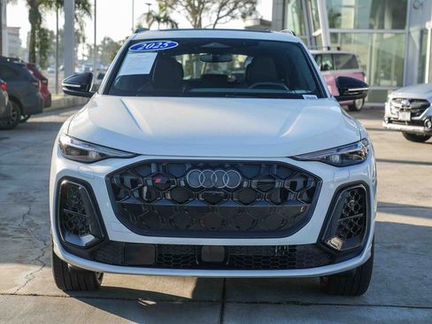 Used 2025 Audi SQ5 Premium Plus image 2