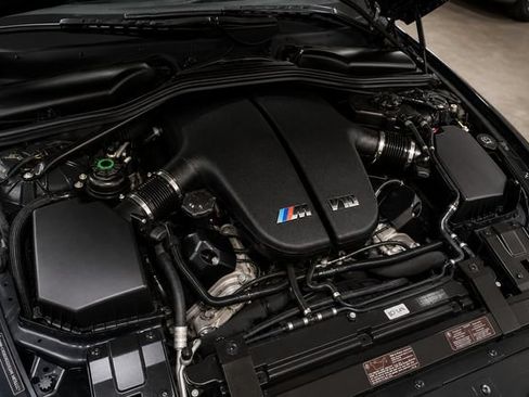 Used 2007 BMW M6 Convertible RWD image 17