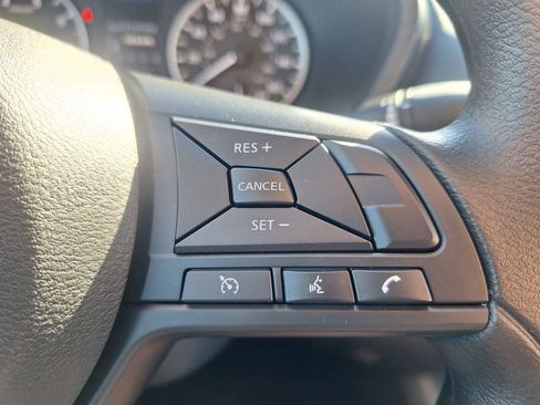 Used 2025 Nissan Sentra S image 14