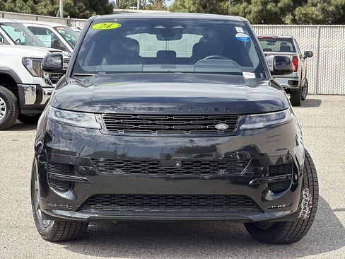 Used 2024 Land Rover Range Rover Sport Dynamic SE AWD/4WD image 2