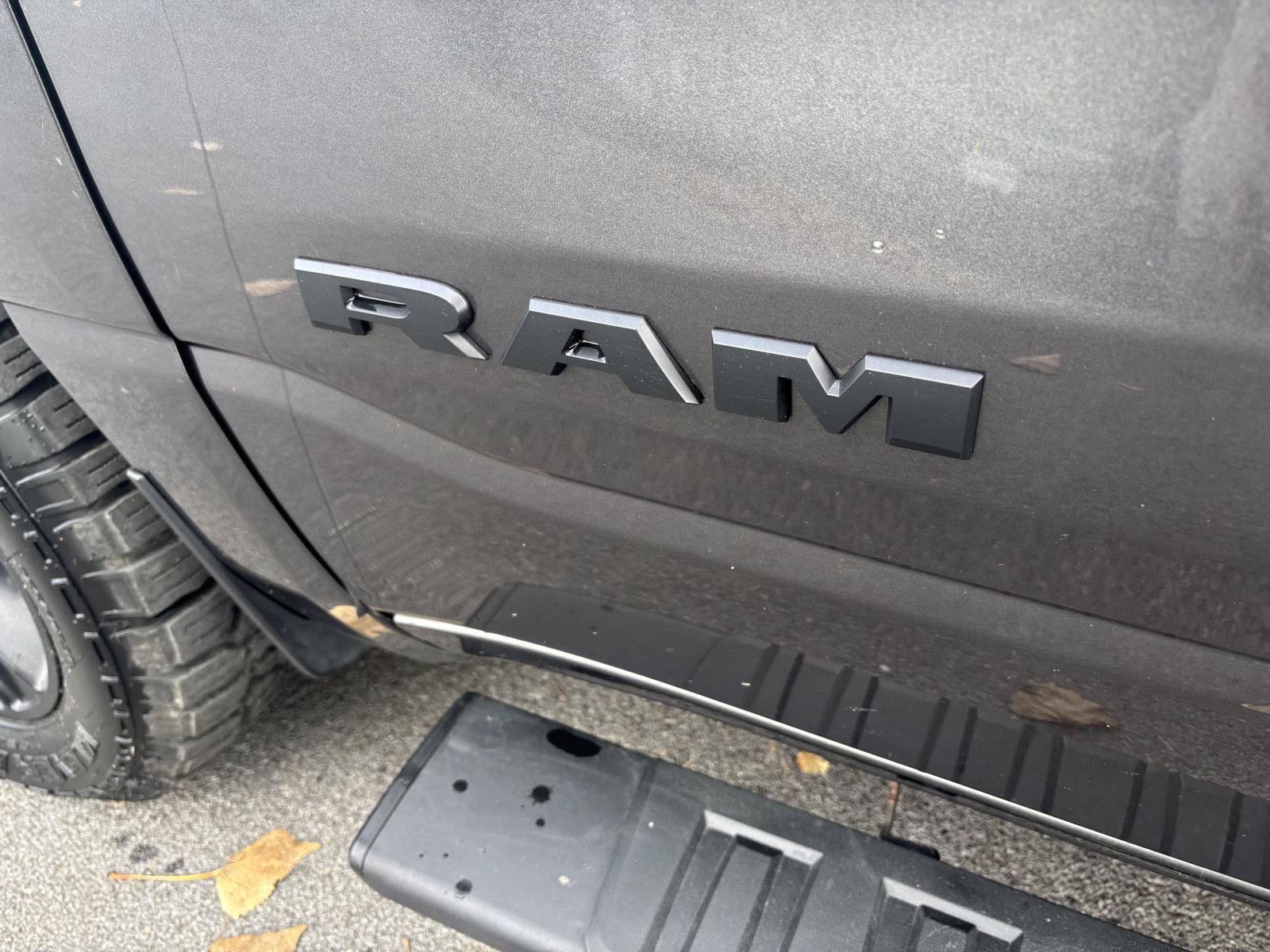 Used 2022 RAM 1500 Big Horn AWD/4WD image 12