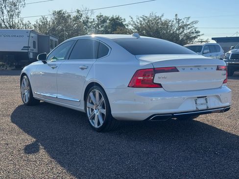 Used 2018 Volvo S90 T6 Inscription w/ Convenience Package image 10