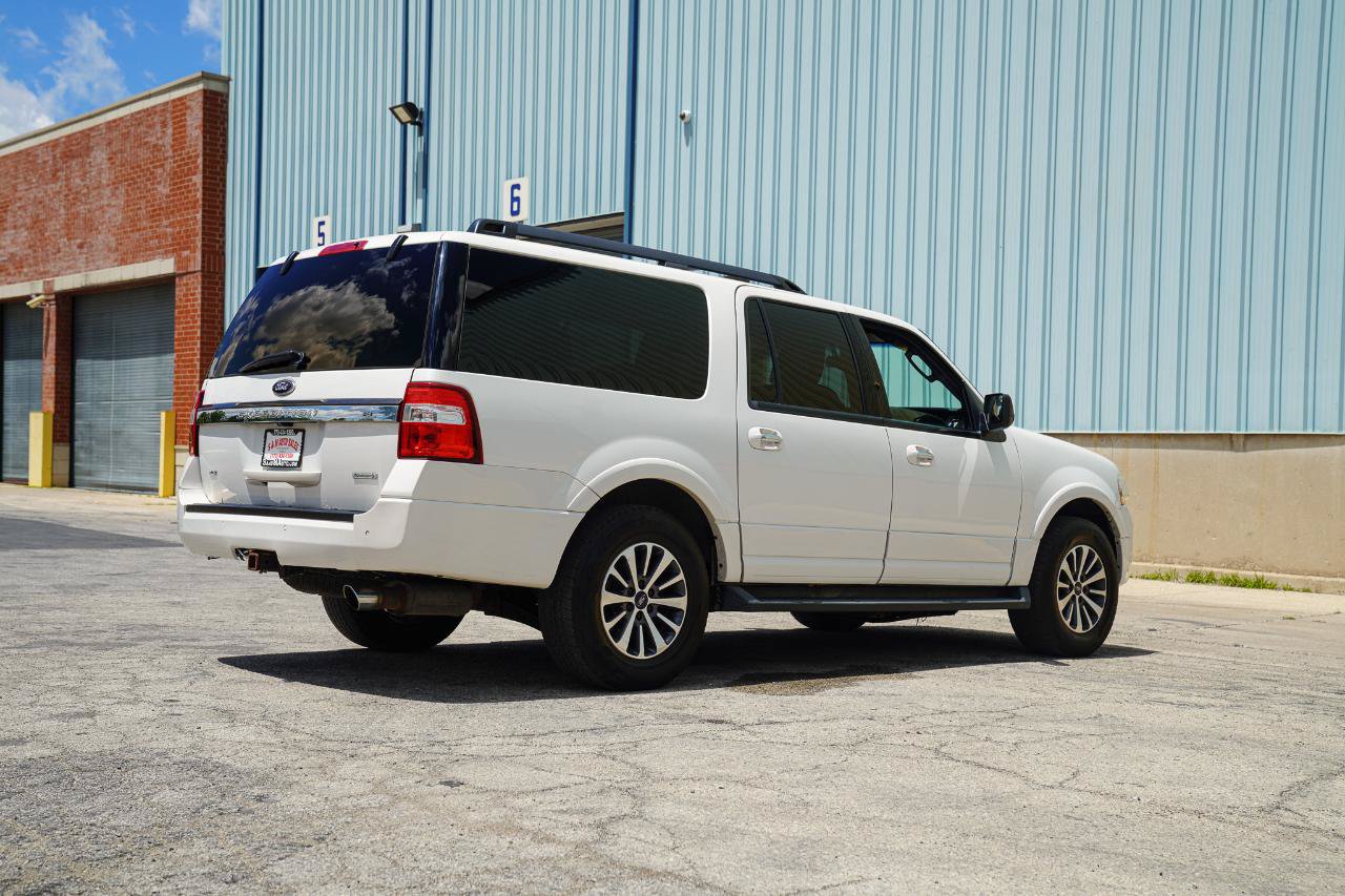Used 2015 Ford Expedition EL XLT AWD/4WD image 18