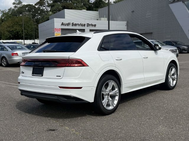 Certified 2023 Audi Q8 Premium w/ Convenience Package AWD/4WD image 5
