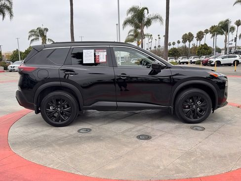 Certified 2023 Nissan Rogue SV w/ SV Premium B Package FWD image 9