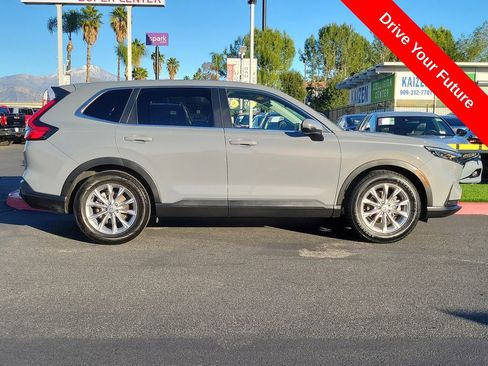 Used 2023 Honda CR-V EX-L image 32