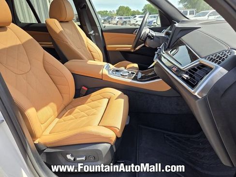 Used 2026 BMW X5 xDrive50e w/ Parking Assistance Package AWD/4WD image 15