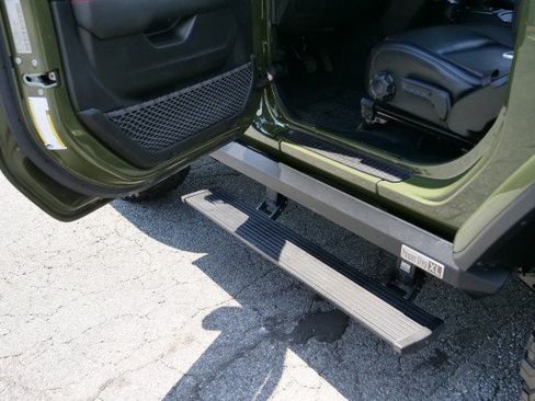 Used 2021 Jeep Wrangler Rubicon AWD/4WD image 31
