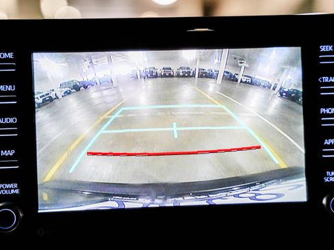 Certified 2022 Toyota Corolla LE image 23