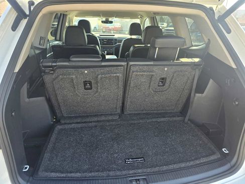 Used 2019 Volkswagen Atlas SE w/ Towing Package image 19
