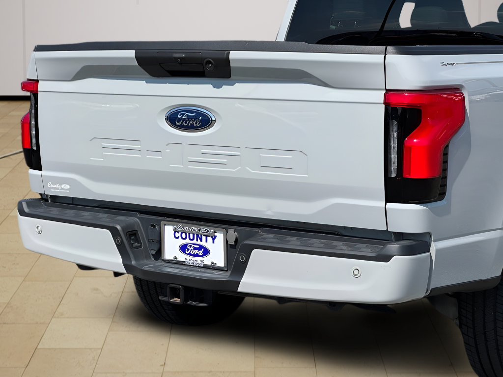 Used 2023 Ford F150 Lightning XLT w/ Tow Technology Package AWD/4WD image 40