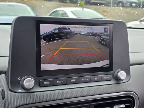 Used 2023 Hyundai Kona SE FWD image 21
