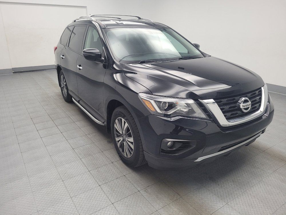 Used 2017 Nissan Pathfinder SV AWD/4WD image 13