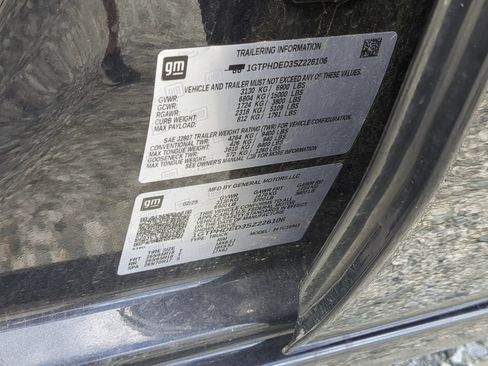 Used 2025 GMC Sierra 1500 SLT RWD image 34